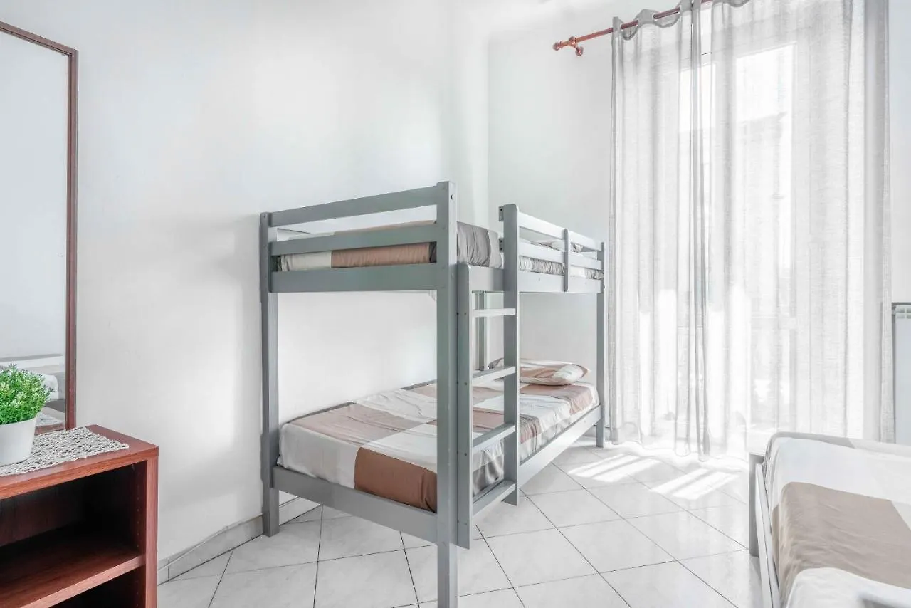Its Home - Monza 109 Μιλάνο Ιταλία